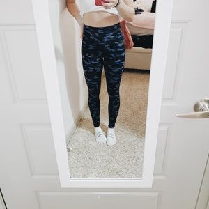 Aerie camo leggings